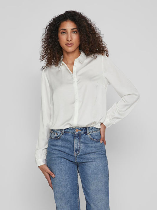 model_shot-front