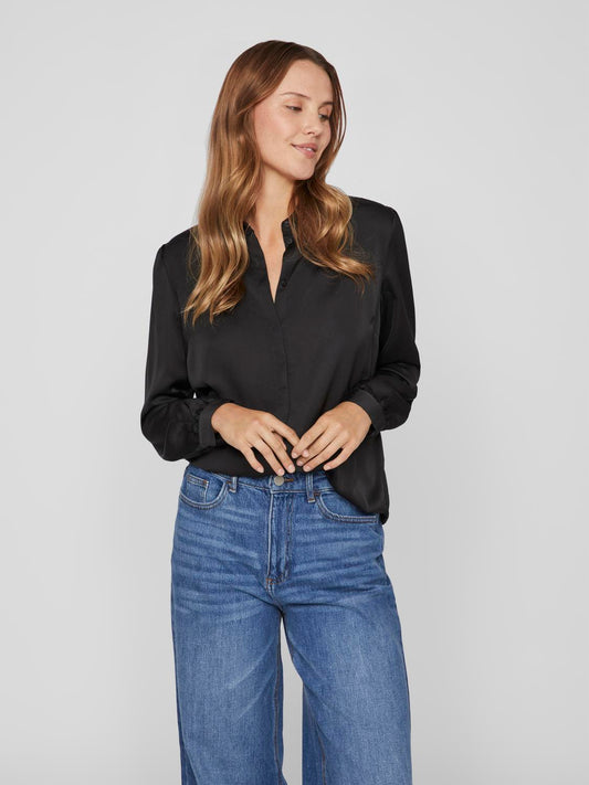 model_shot-front